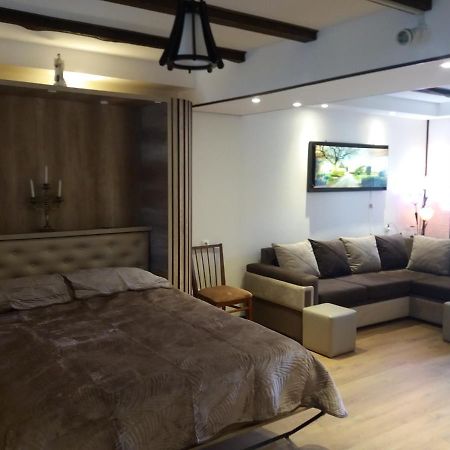 Apartment B O R A Tskhaltubo Esterno foto