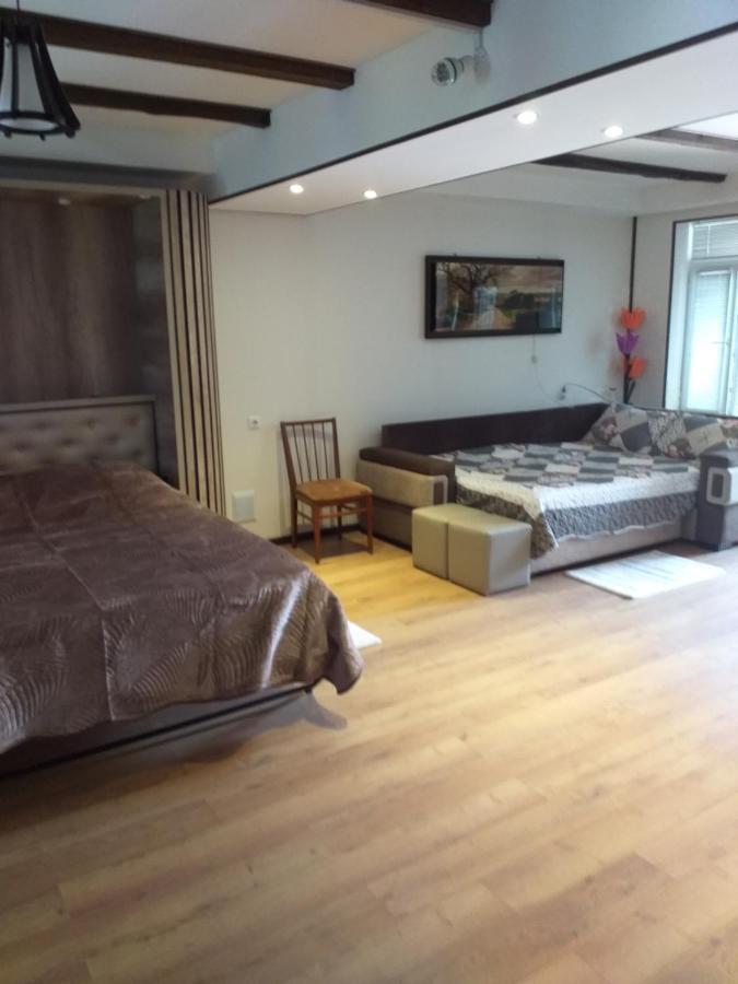 Apartment B O R A Tskhaltubo Esterno foto